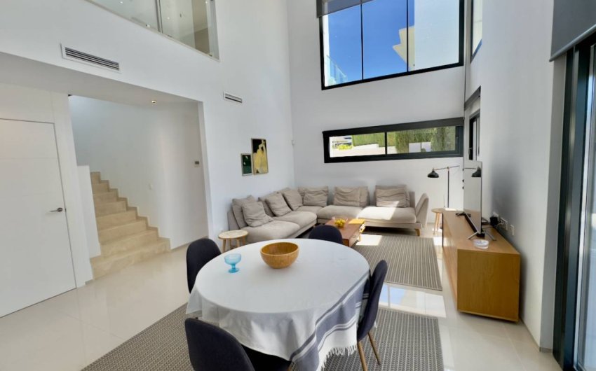 Reventa - Villa -
Ciudad Quesada - Doña Pepa