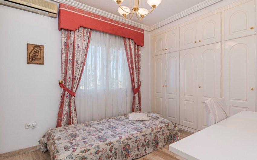 Reventa - Villa -
Ciudad Quesada - Doña Pepa