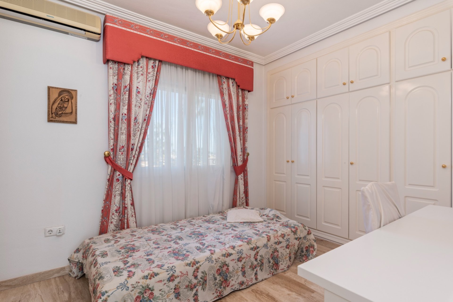 Reventa - Villa -
Ciudad Quesada - Doña Pepa