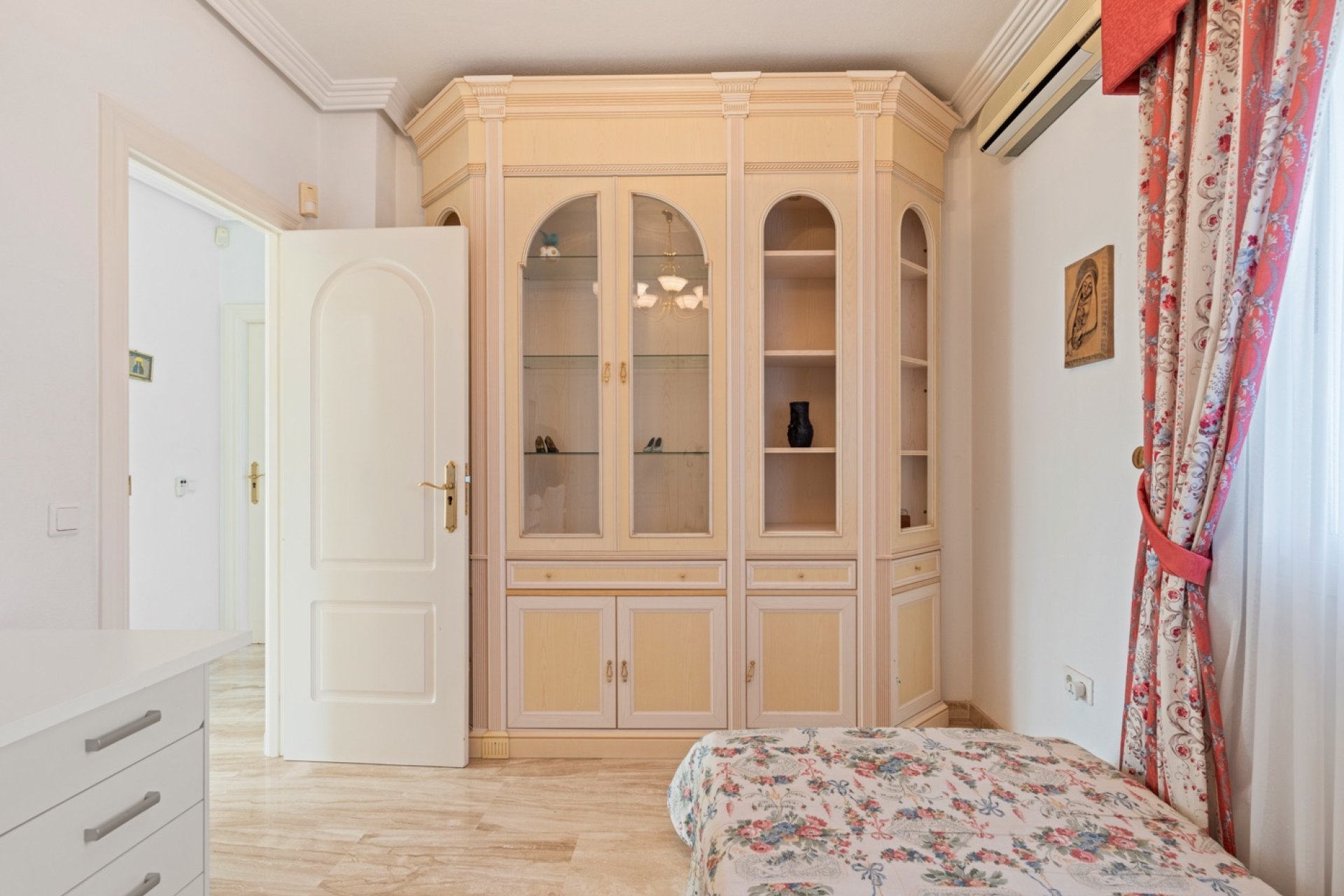 Reventa - Villa -
Ciudad Quesada - Doña Pepa