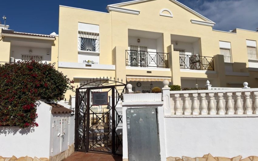 Reventa - Villa -
Ciudad Quesada - Doña Pepa