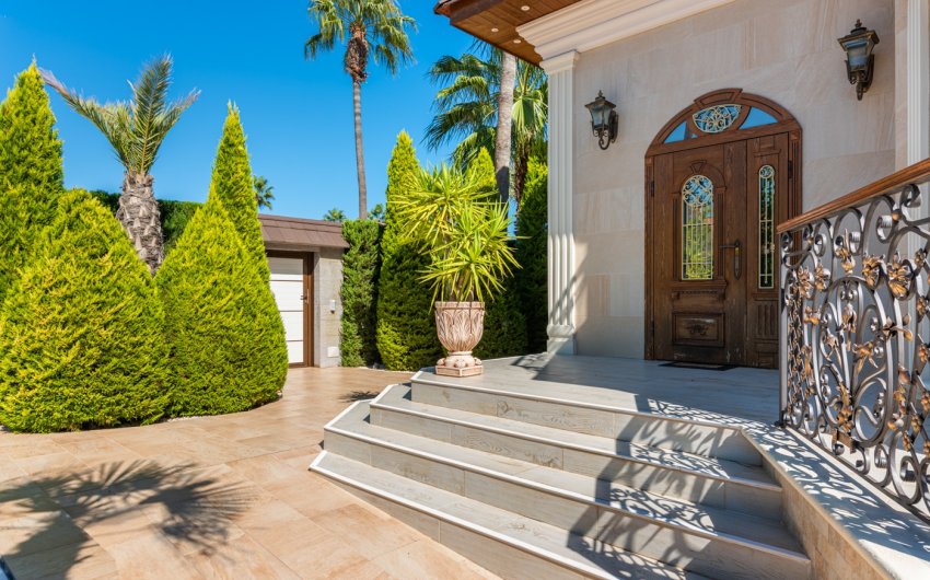 Reventa - Villa -
Ciudad Quesada - Doña Pepa