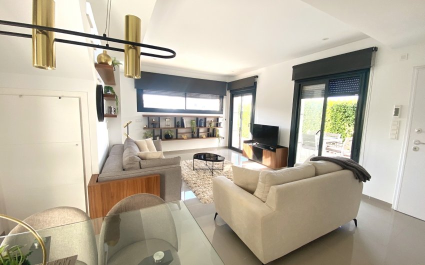 Reventa - Villa -
Ciudad Quesada - Doña Pepa