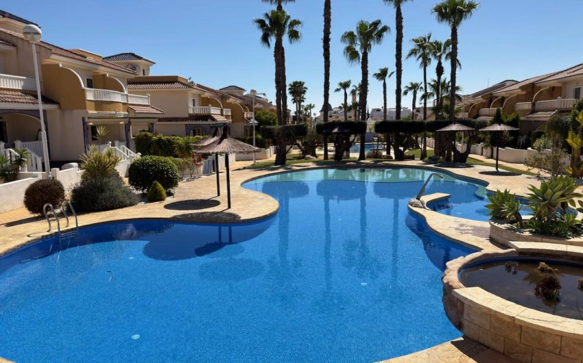 Reventa - Villa -
Ciudad Quesada - Doña Pepa