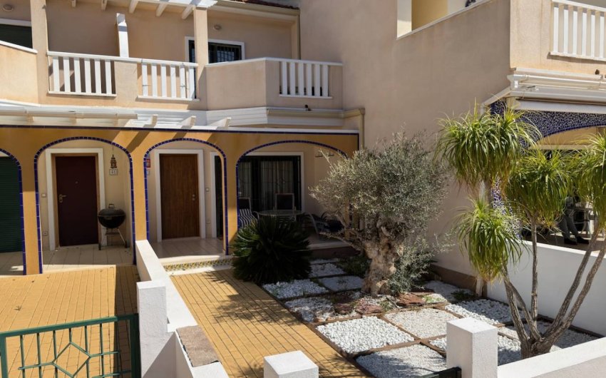 Reventa - Villa -
Ciudad Quesada - Doña Pepa