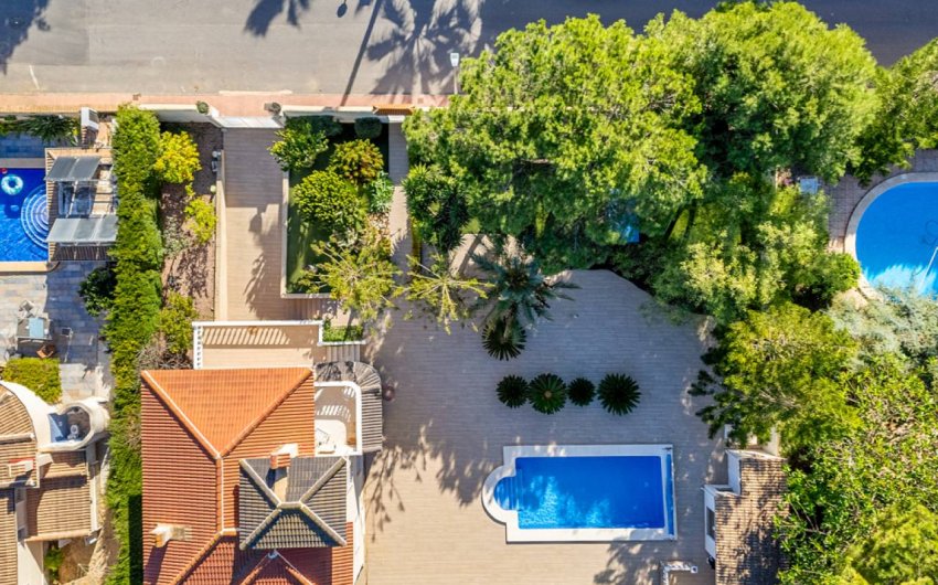 Reventa - Villa -
Ciudad Quesada - Doña Pepa