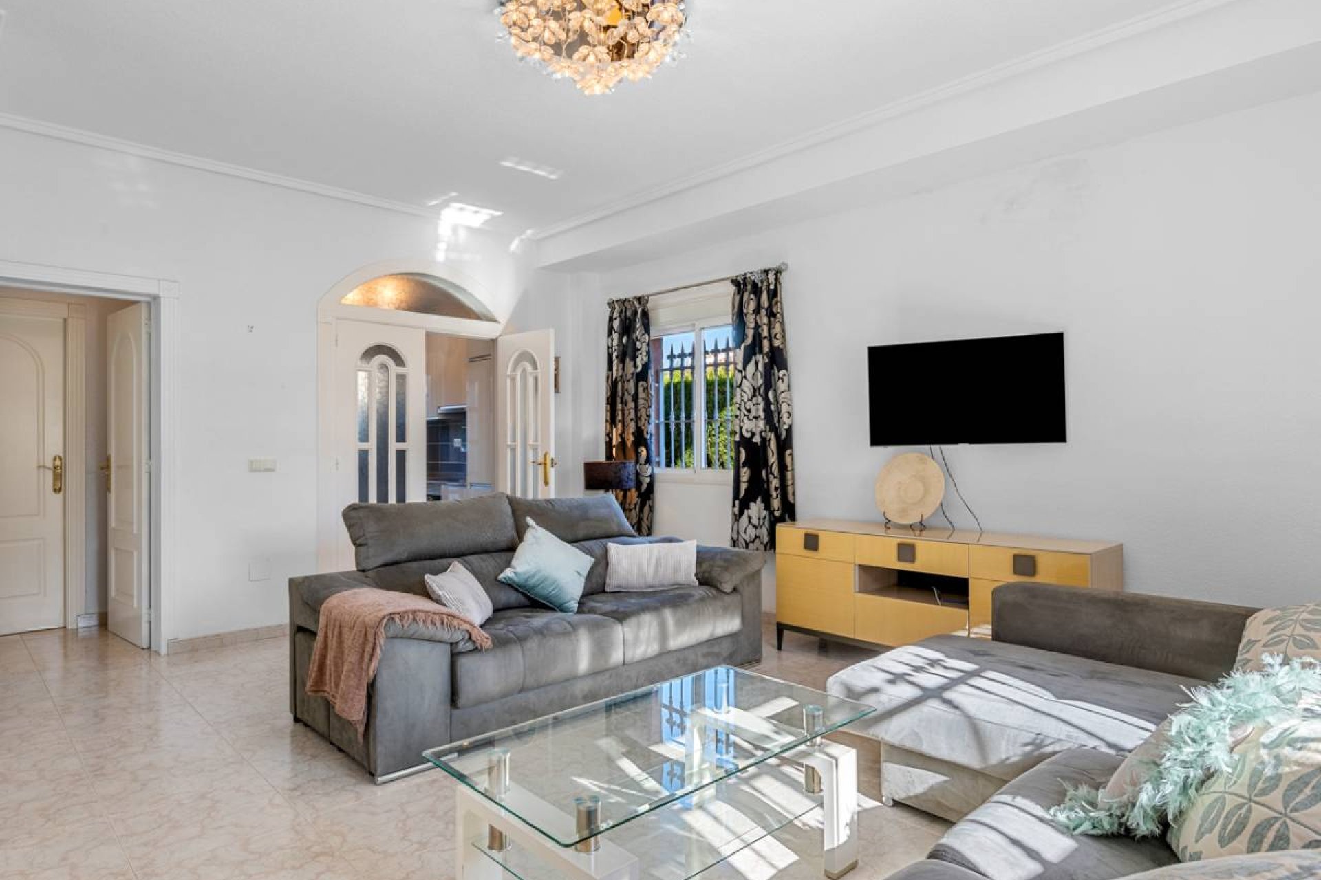 Reventa - Villa -
Ciudad Quesada - Doña Pepa