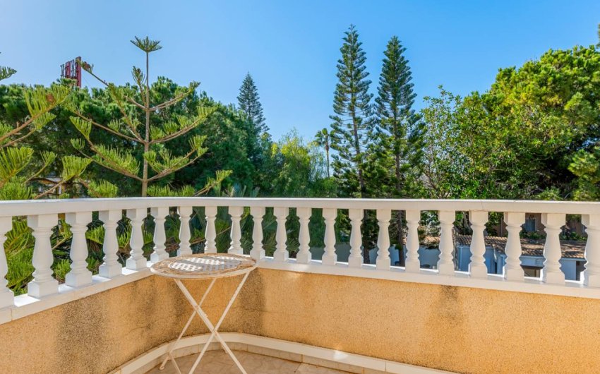 Reventa - Villa -
Ciudad Quesada - Doña Pepa