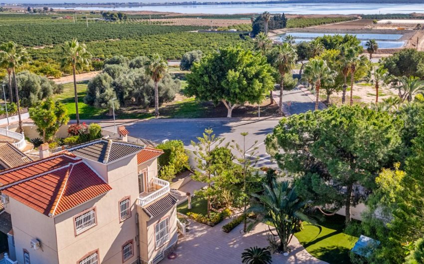 Reventa - Villa -
Ciudad Quesada - Doña Pepa