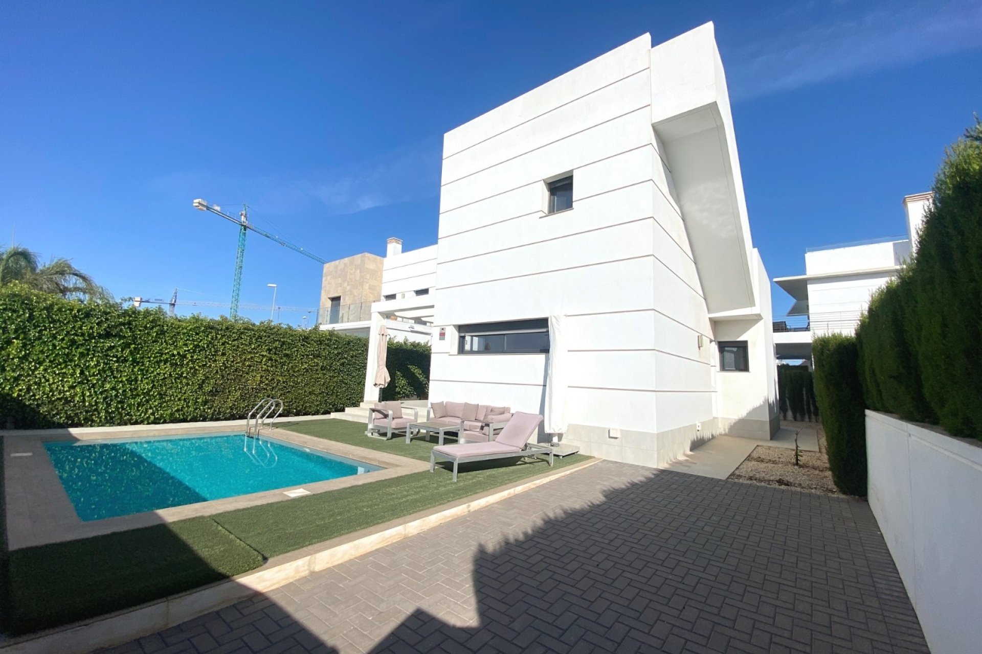 Reventa - Villa -
Ciudad Quesada - Doña Pepa