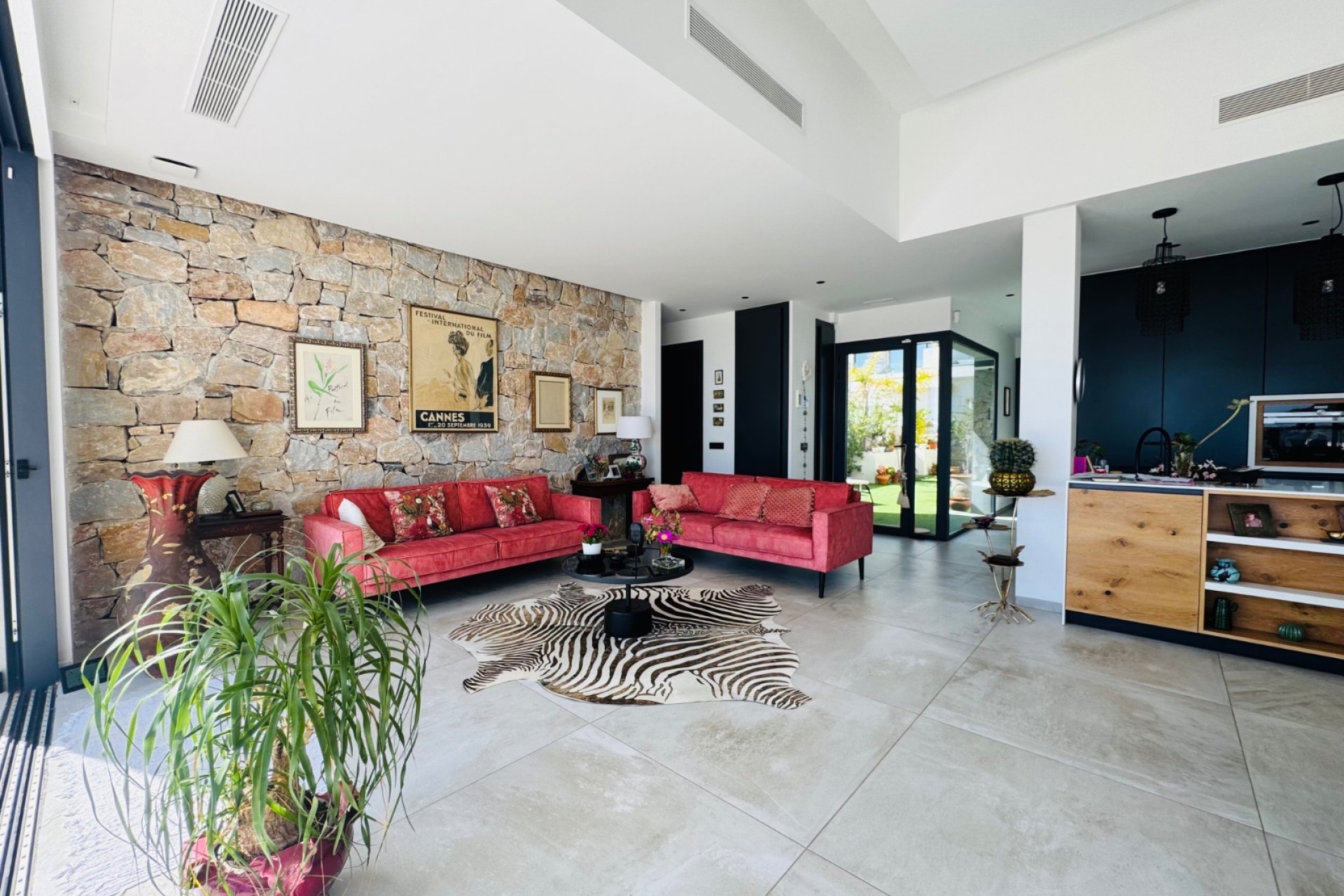 Reventa - Villa -
Ciudad Quesada - La Fiesta