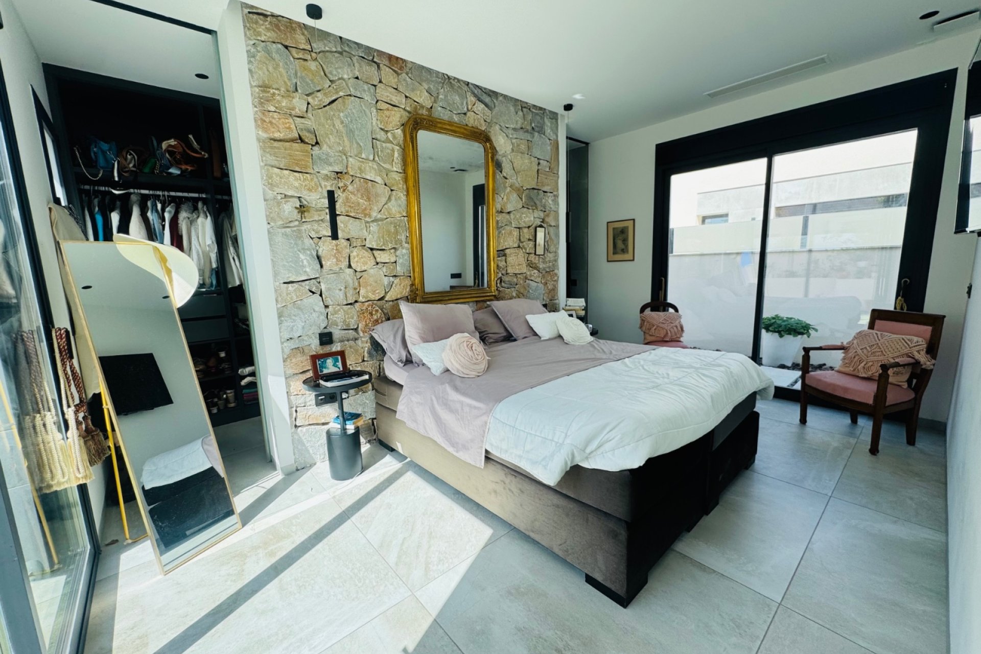 Reventa - Villa -
Ciudad Quesada - La Fiesta