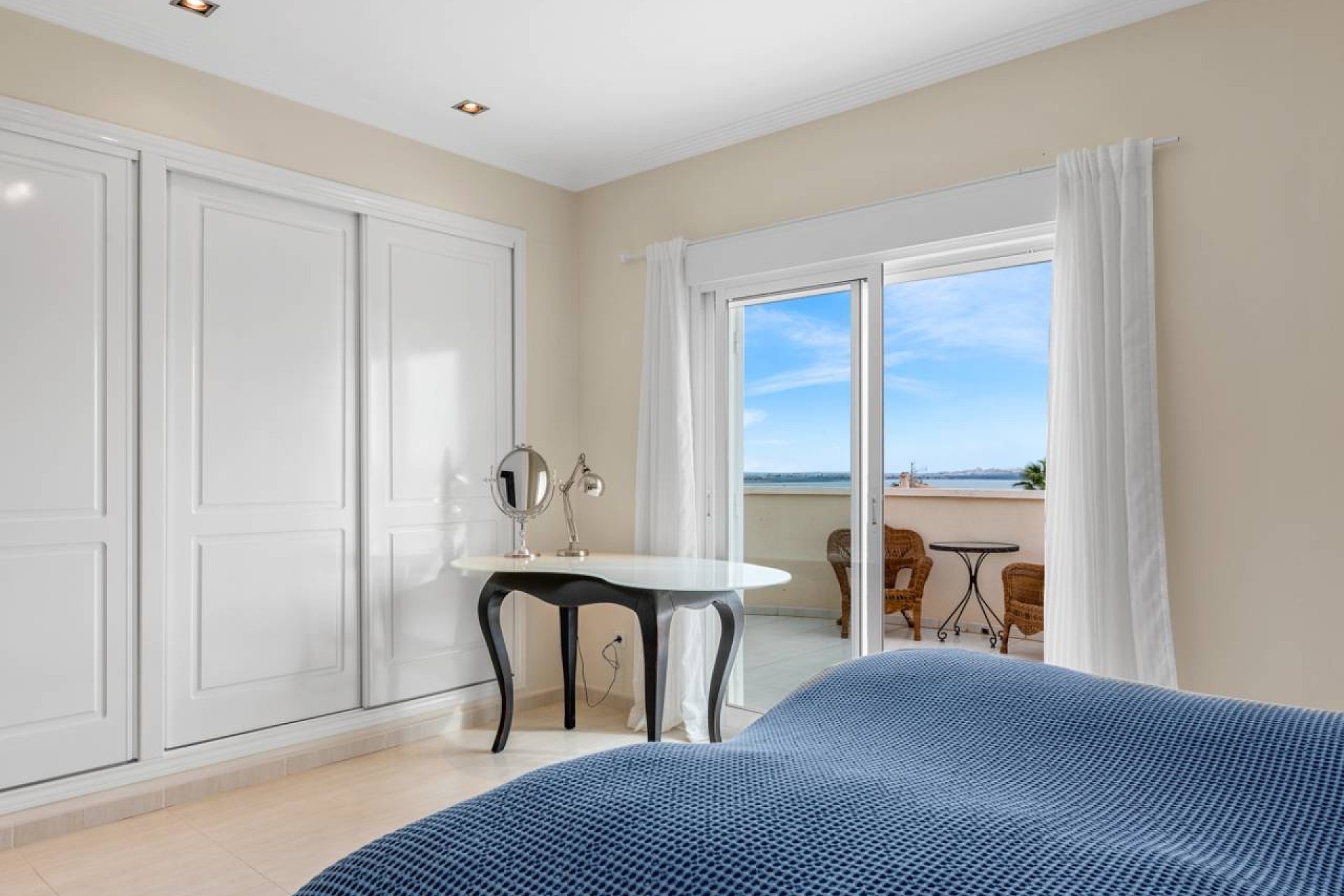 Reventa - Villa -
Ciudad Quesada - La Fiesta