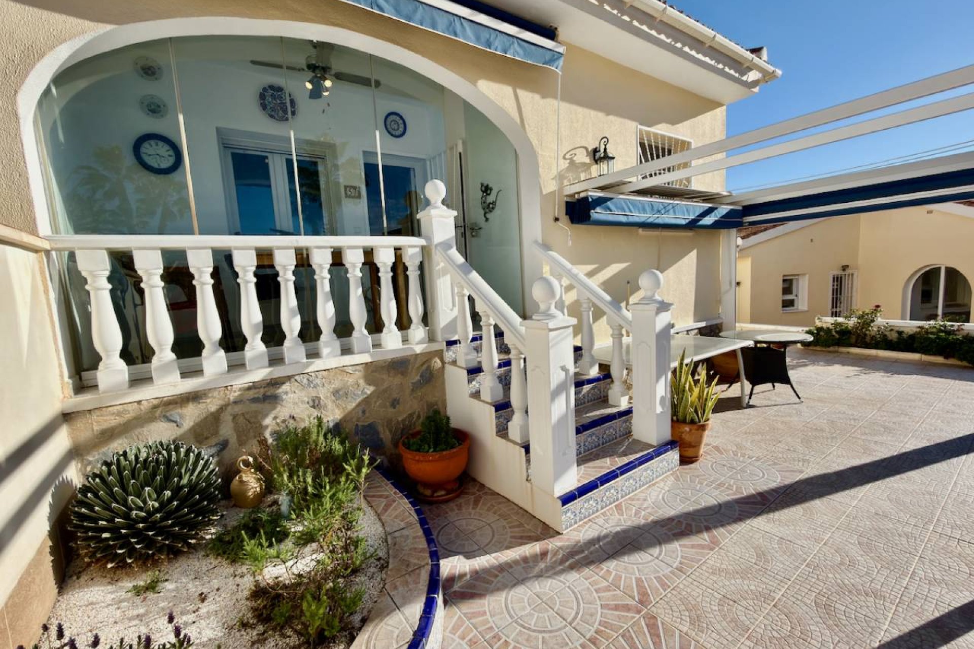 Reventa - Villa -
Ciudad Quesada - La Fiesta