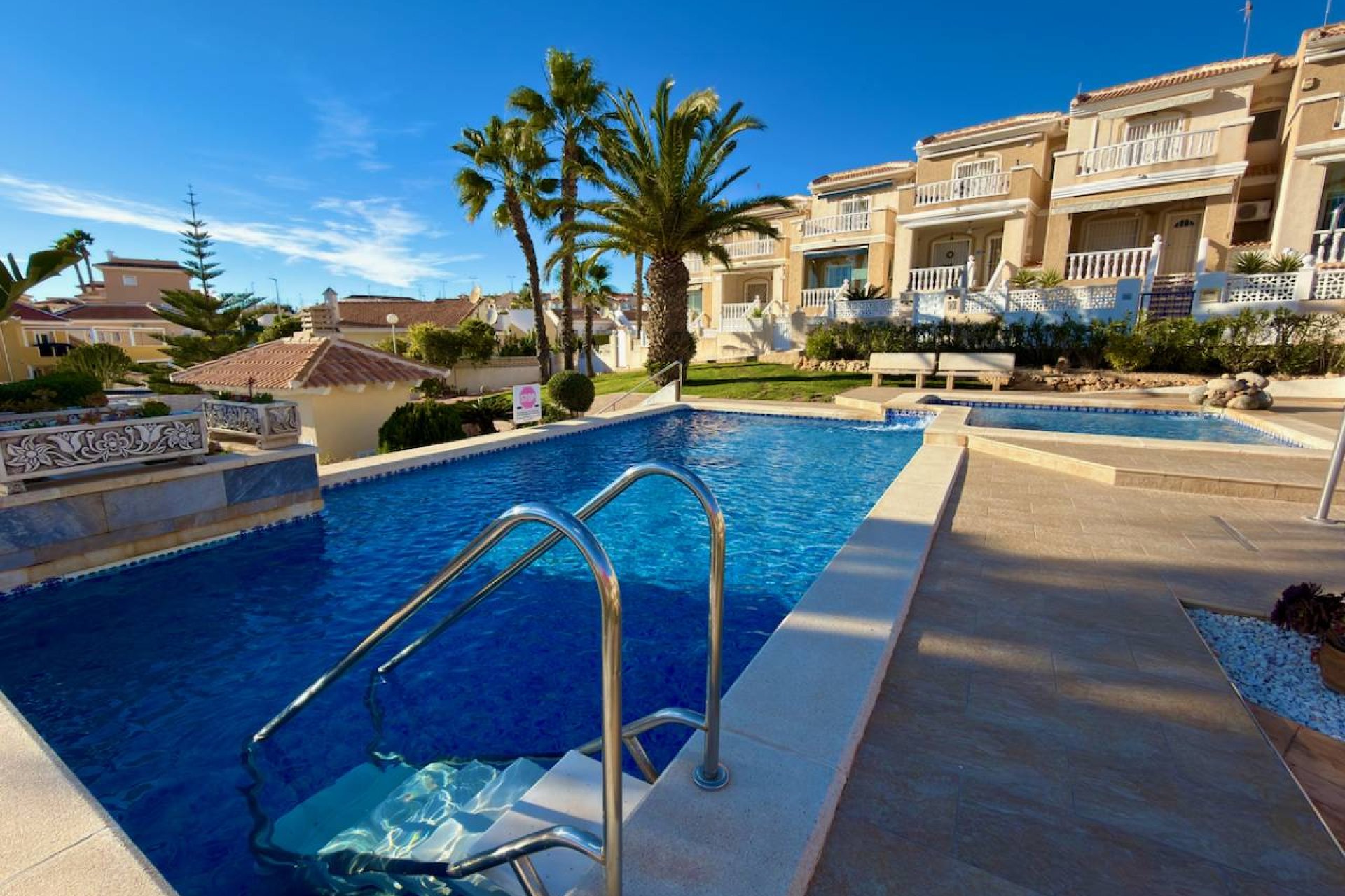 Reventa - Villa -
Ciudad Quesada - La Fiesta