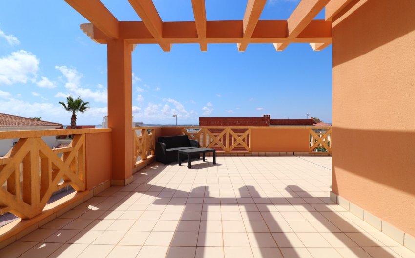 Reventa - Villa -
Ciudad Quesada - La Fiesta