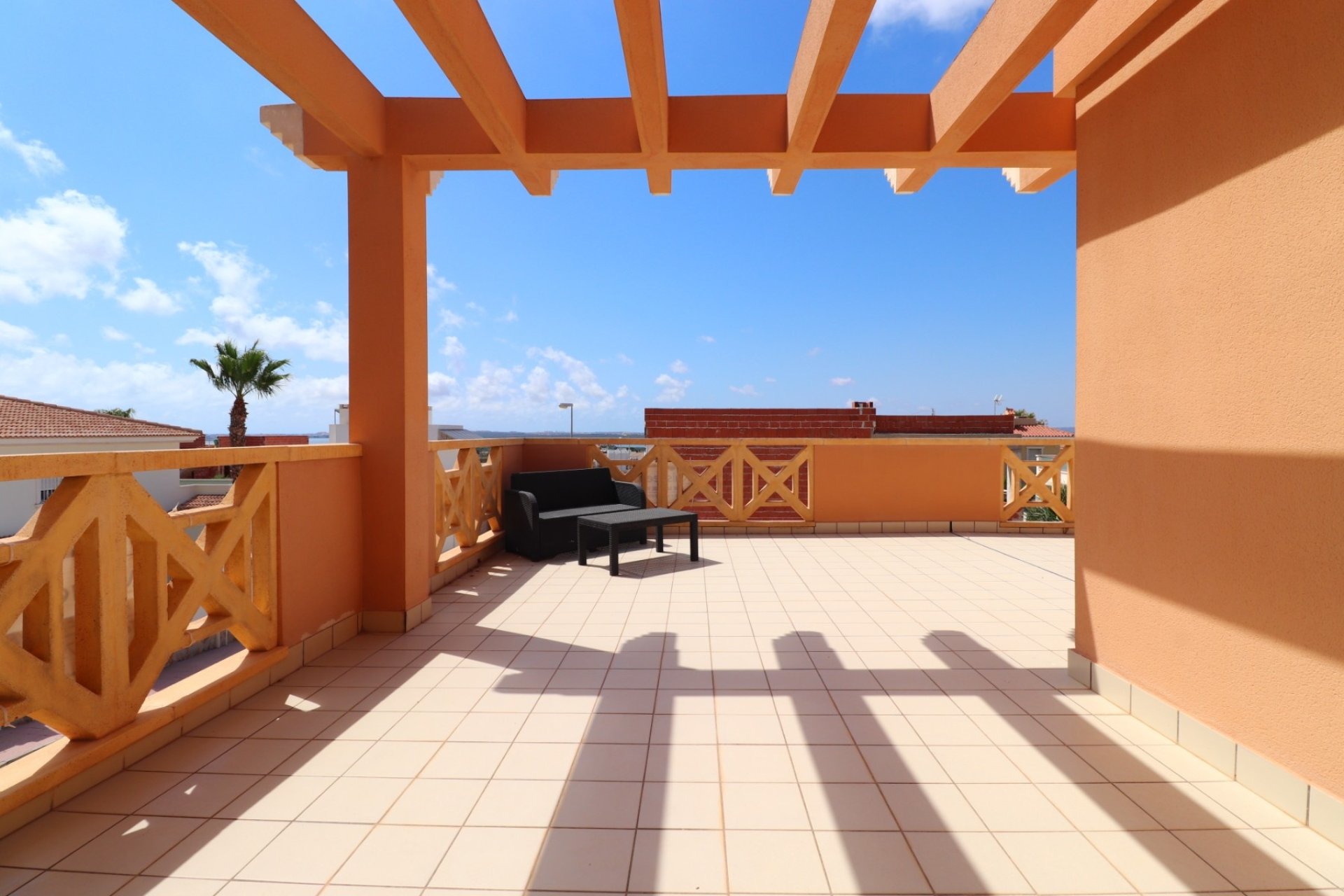 Reventa - Villa -
Ciudad Quesada - La Fiesta