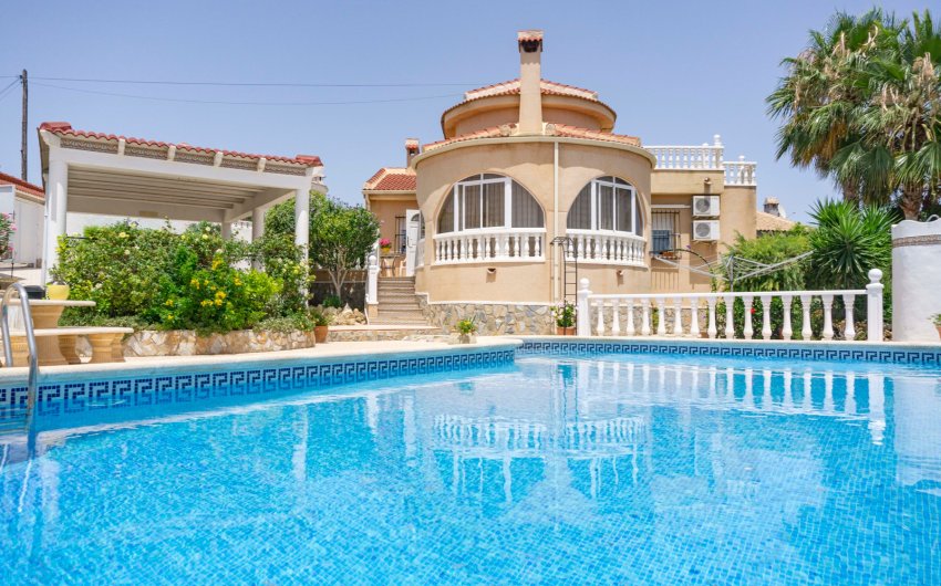 Reventa - Villa -
Ciudad Quesada - La Marquesa Golf