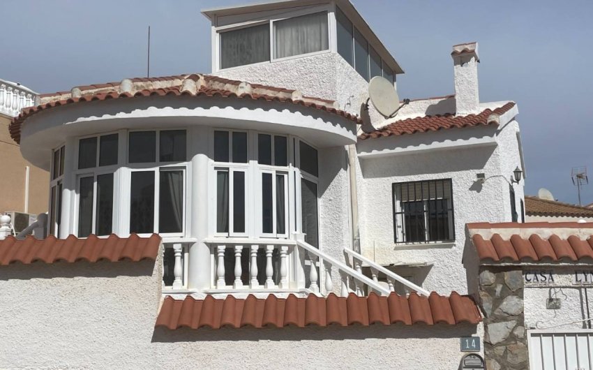 Reventa - Villa -
Ciudad Quesada - La  Marquesa Golf