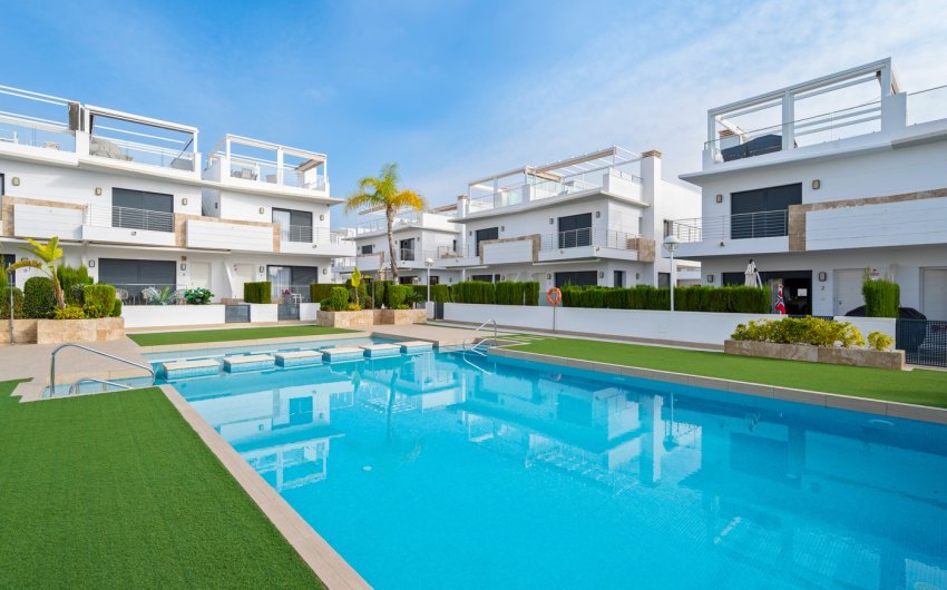 Reventa - Villa -
Ciudad Quesada - Lo Marabú