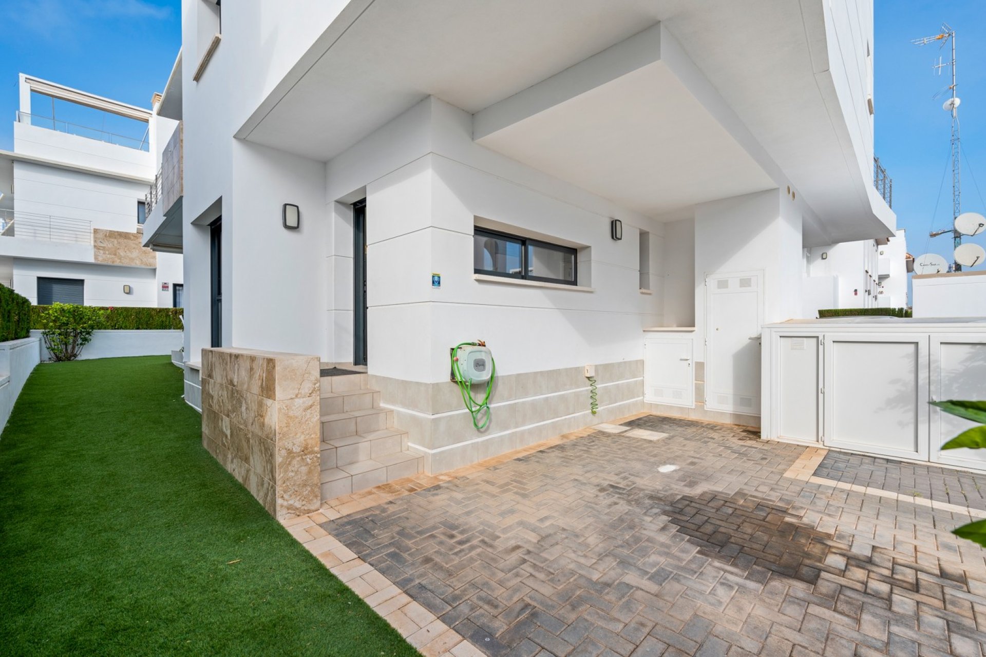 Reventa - Villa -
Ciudad Quesada - Lo Marabú