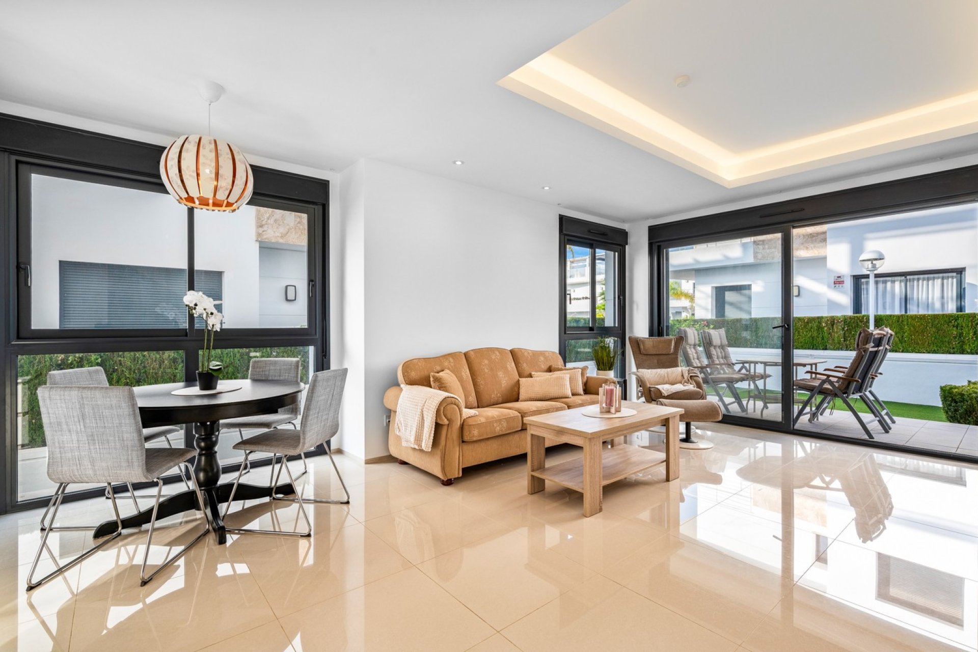 Reventa - Villa -
Ciudad Quesada - Lo Marabú