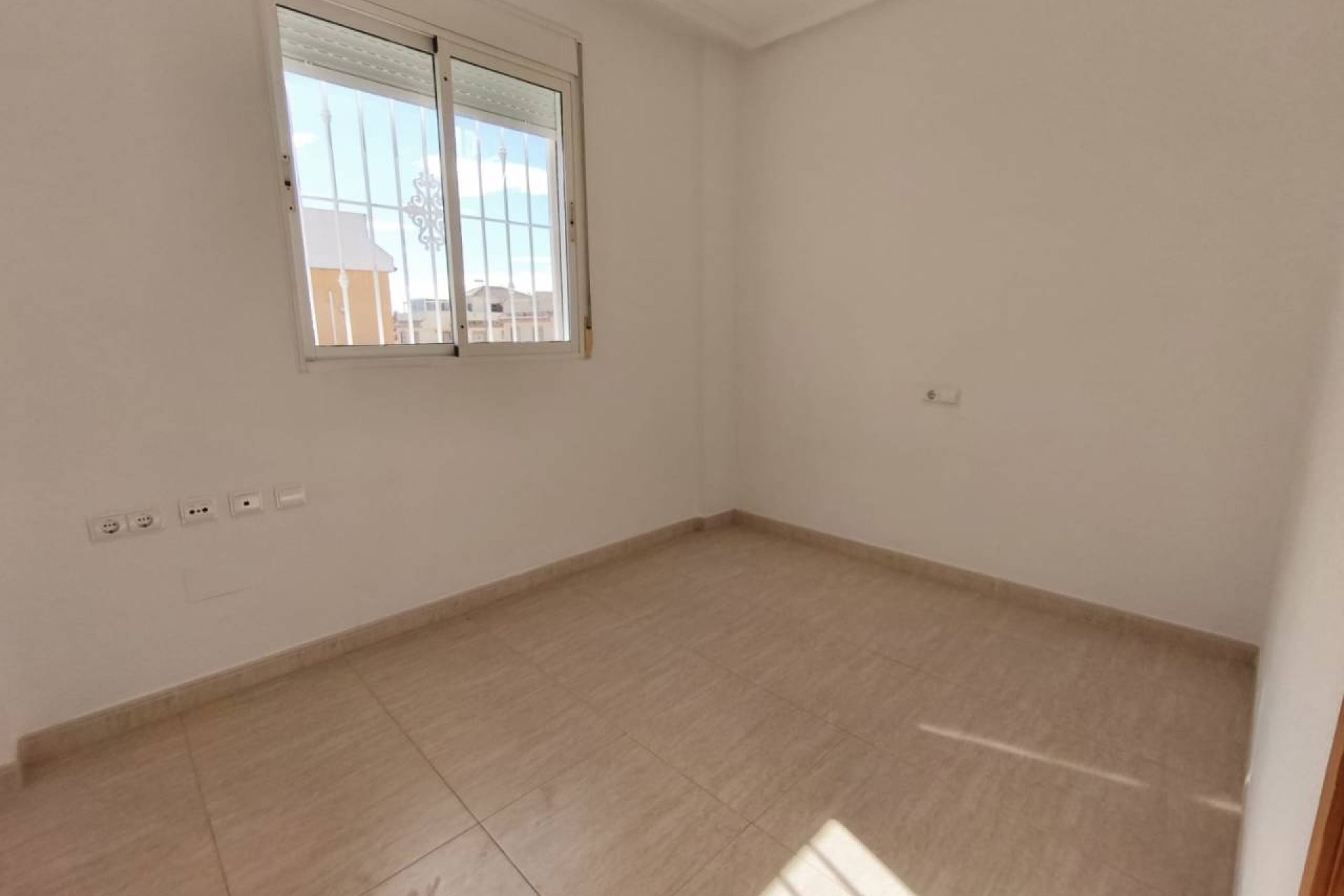 Reventa - Villa -
Ciudad Quesada - Lo Marabú