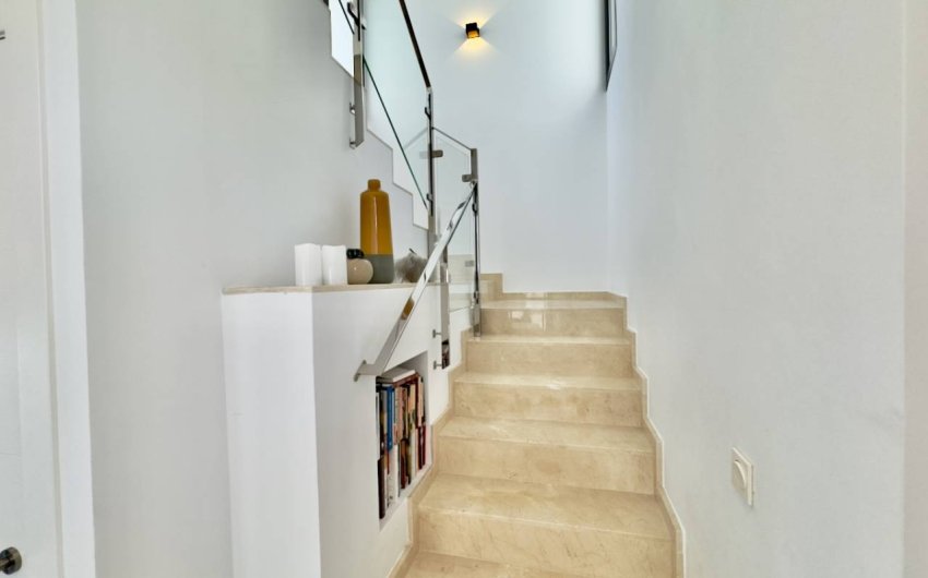 Reventa - Villa -
Ciudad Quesada - Lo Marabú