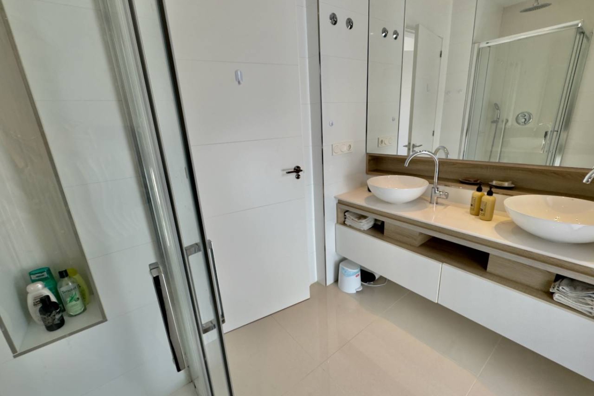 Reventa - Villa -
Ciudad Quesada - Lo Marabú