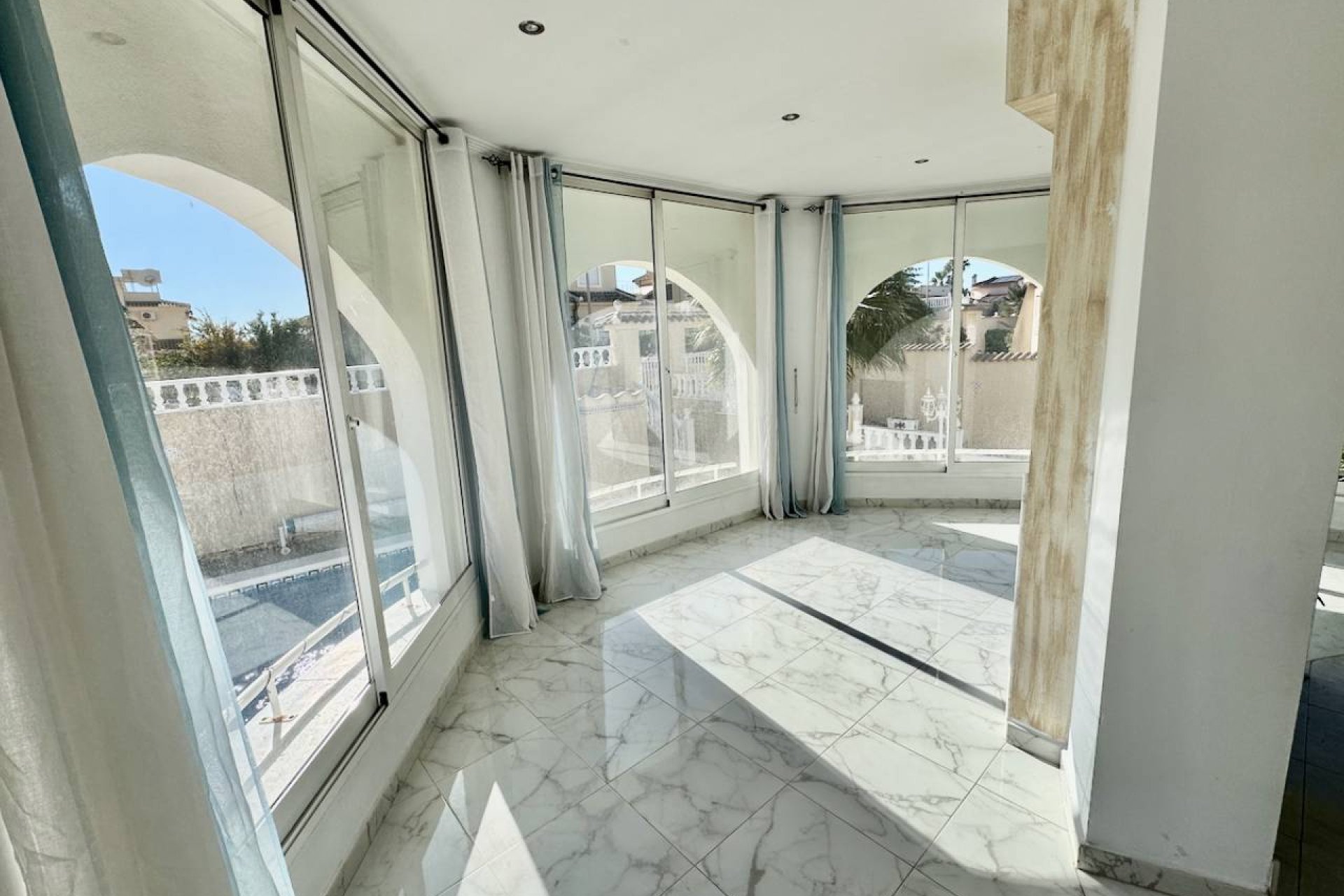 Reventa - Villa -
Ciudad Quesada - Lo Pepin