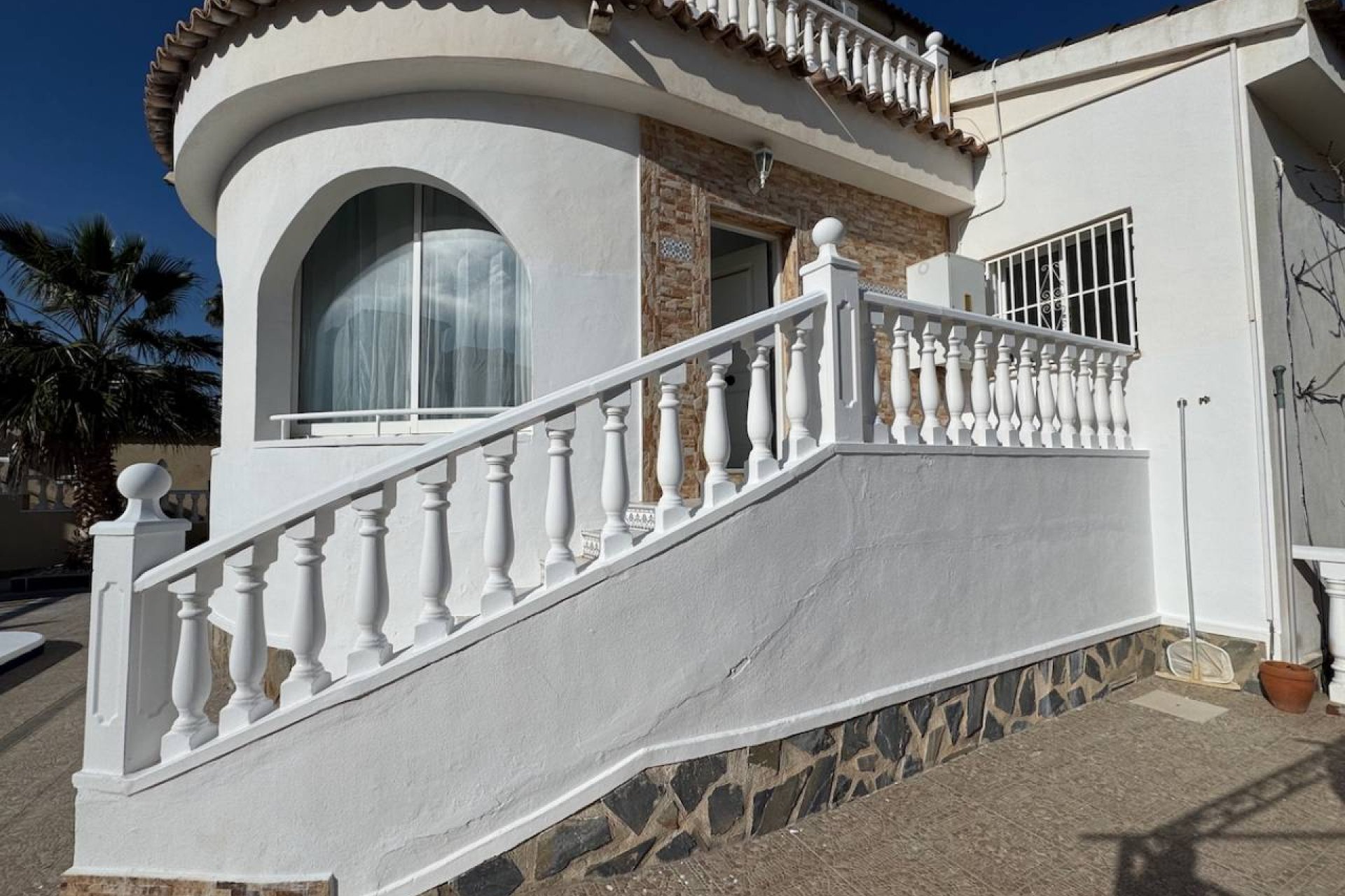 Reventa - Villa -
Ciudad Quesada - Lo Pepin