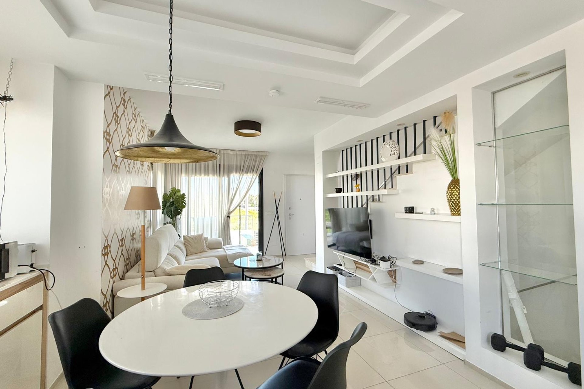 Reventa - Villa -
Ciudad Quesada - Pueblo Bravo