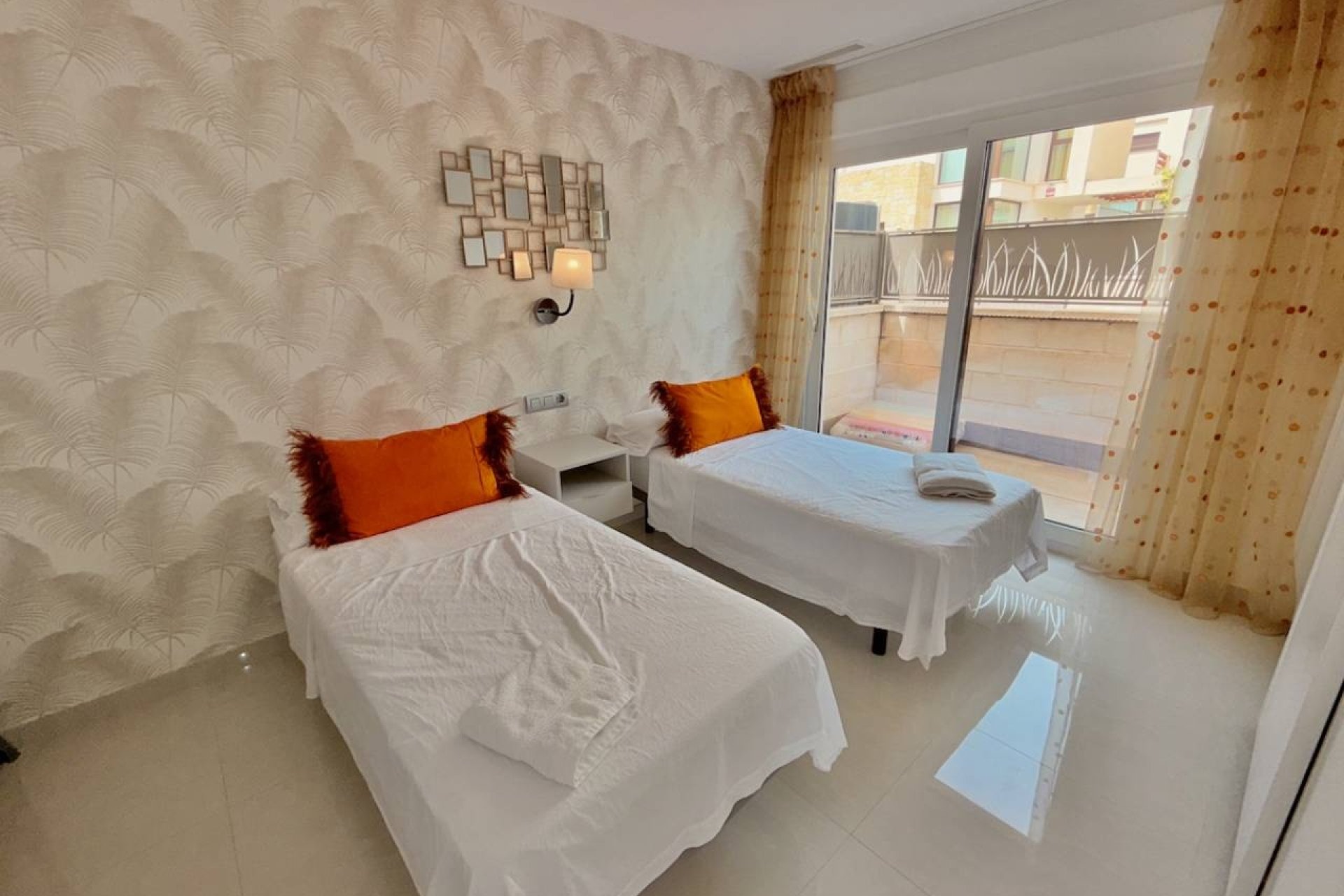 Reventa - Villa -
Ciudad Quesada - Pueblo Bravo