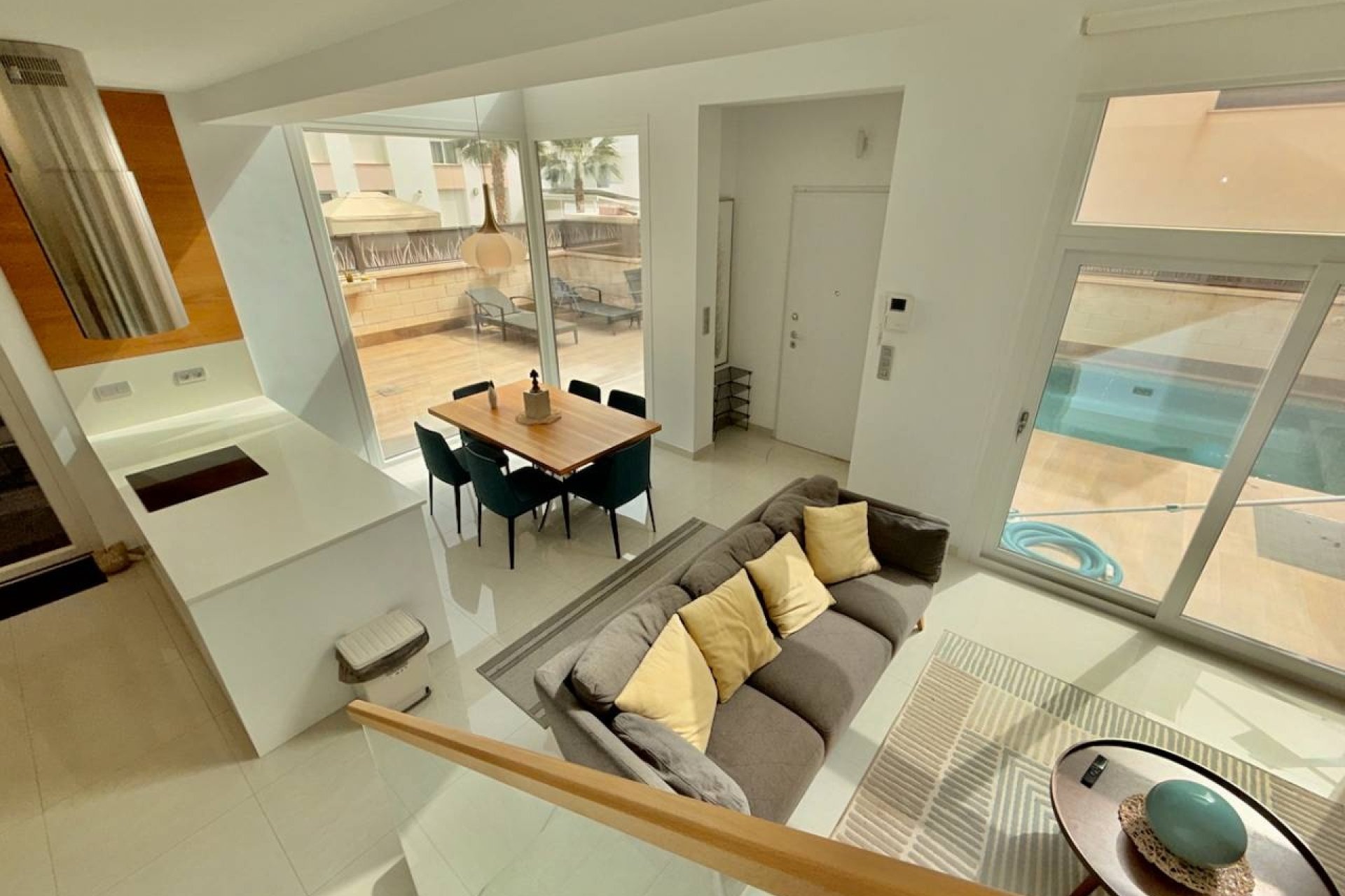 Reventa - Villa -
Ciudad Quesada - Pueblo Bravo