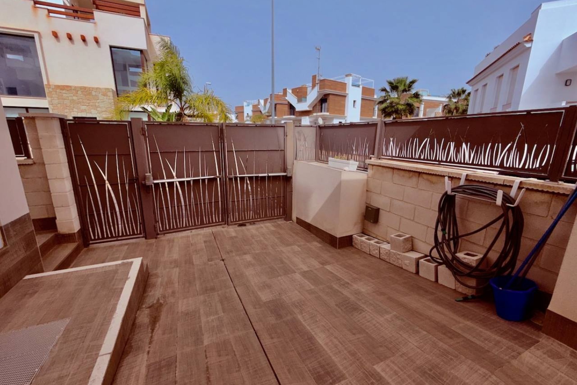 Reventa - Villa -
Ciudad Quesada - Pueblo Bravo