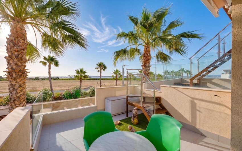 Reventa - Villa -
Ciudad Quesada - Pueblo Bravo