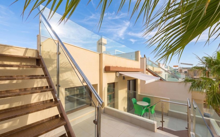 Reventa - Villa -
Ciudad Quesada - Pueblo Bravo