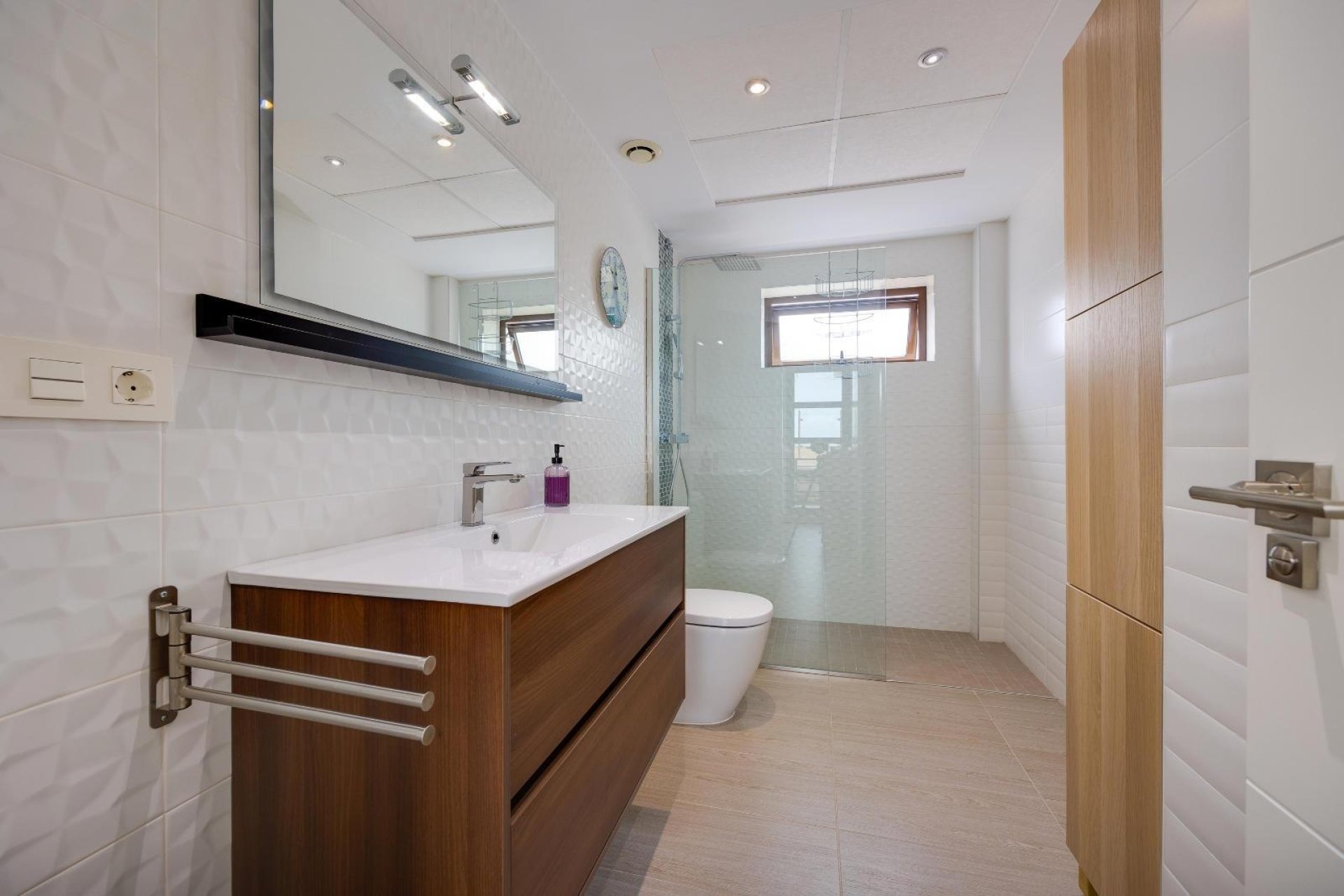 Reventa - Villa -
Ciudad Quesada - Pueblo Bravo