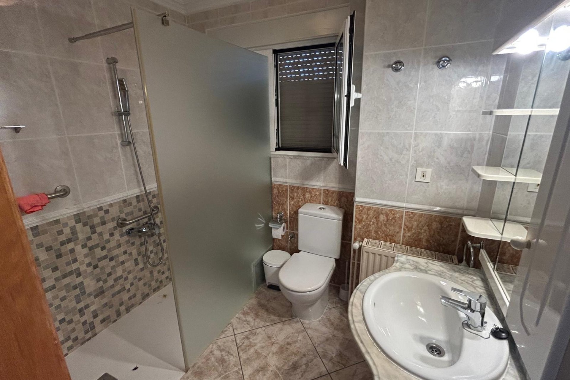 Reventa - Villa -
Ciudad Quesada - town