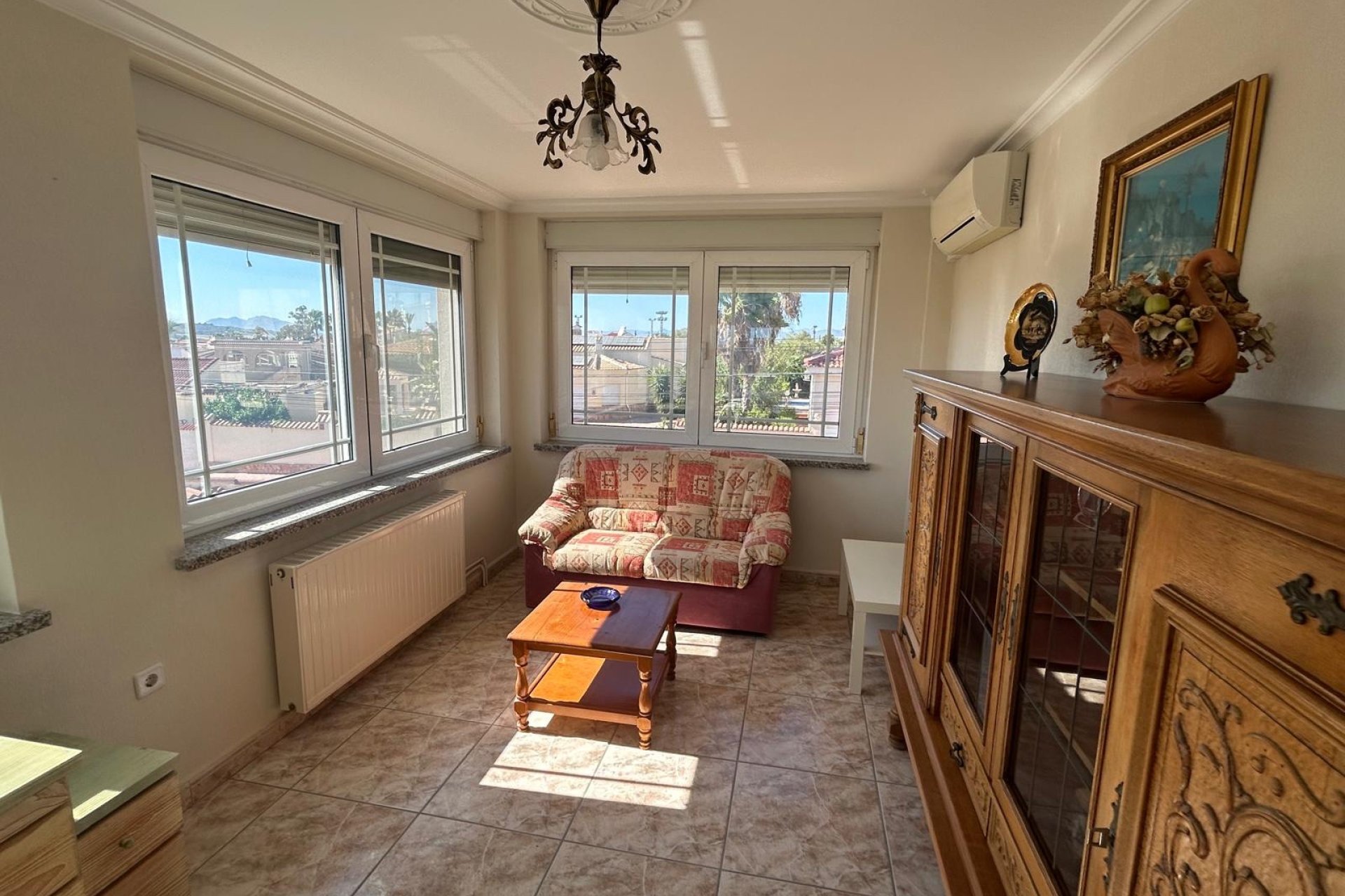 Reventa - Villa -
Ciudad Quesada - town