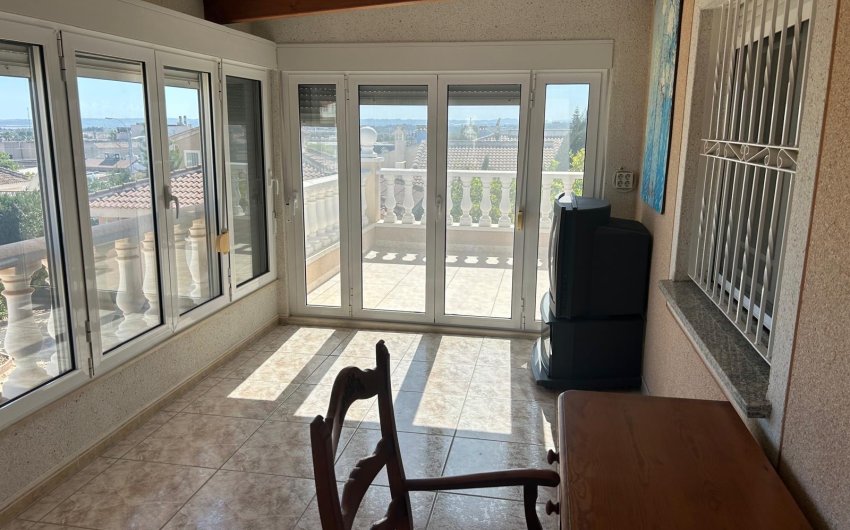 Reventa - Villa -
Ciudad Quesada - town