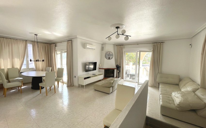 Reventa - Villa -
Ciudad Quesada