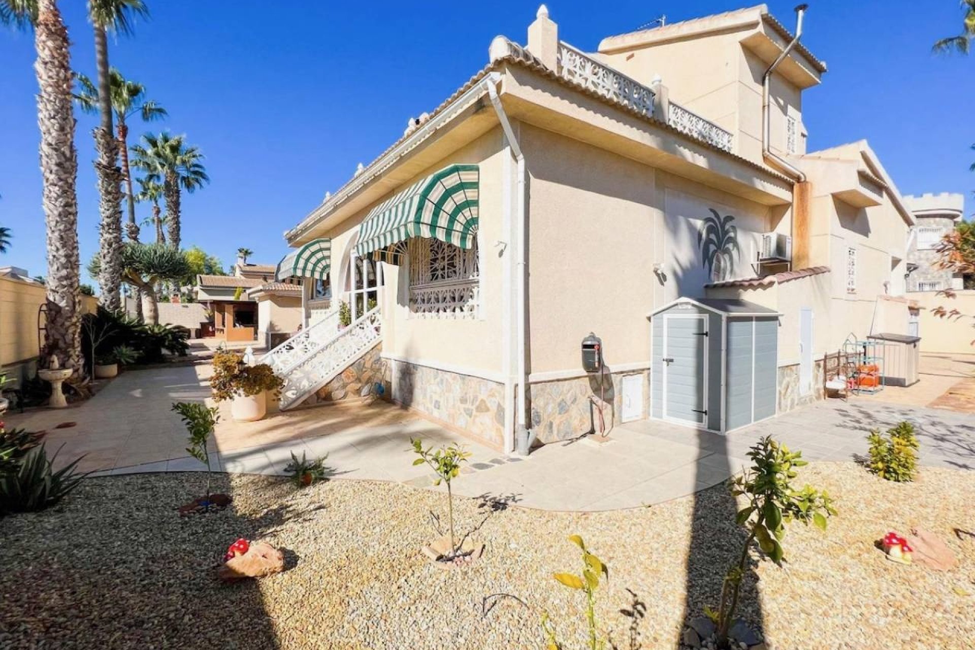 Reventa - Villa -
Ciudad Quesada