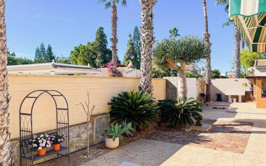 Reventa - Villa -
Ciudad Quesada