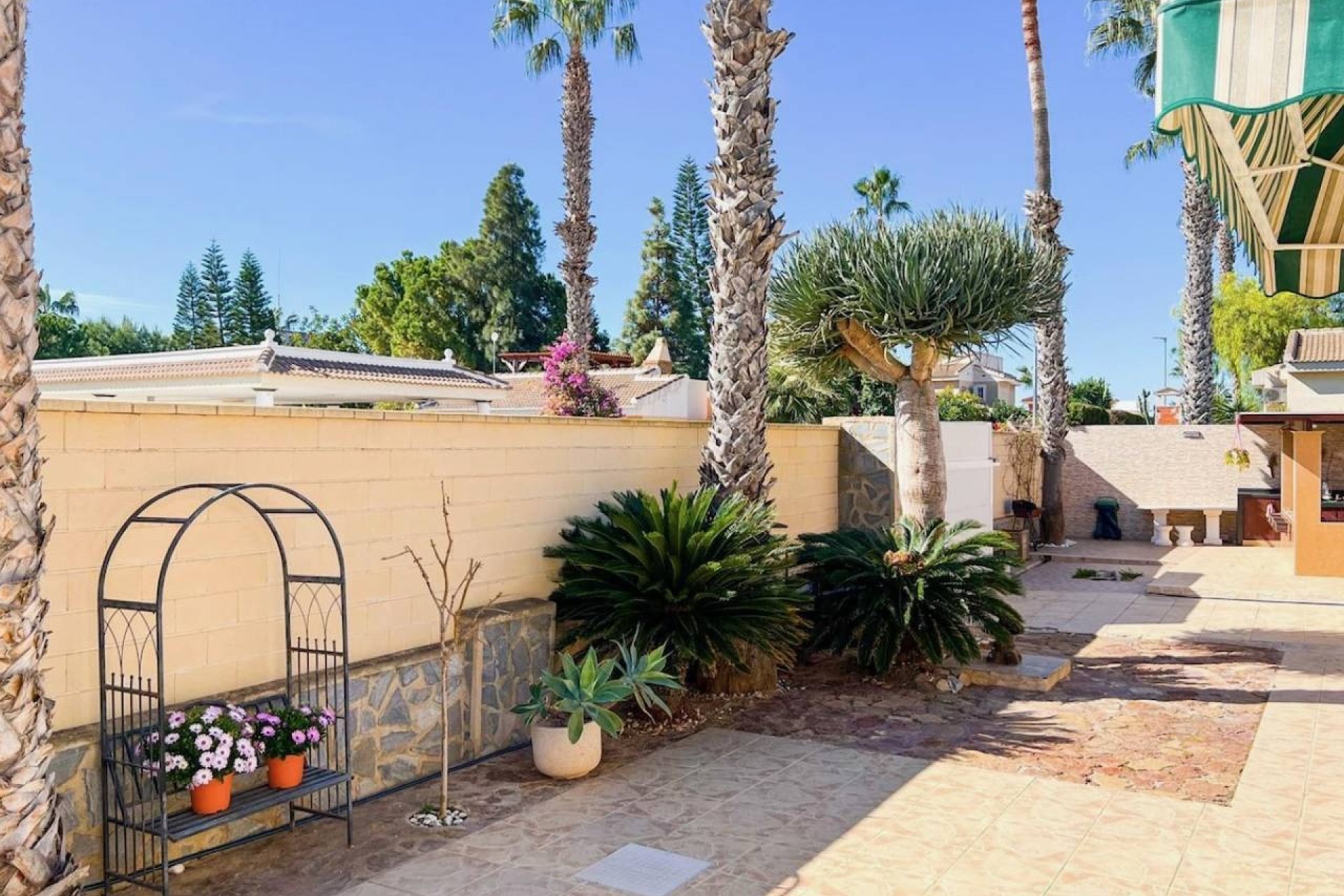 Reventa - Villa -
Ciudad Quesada