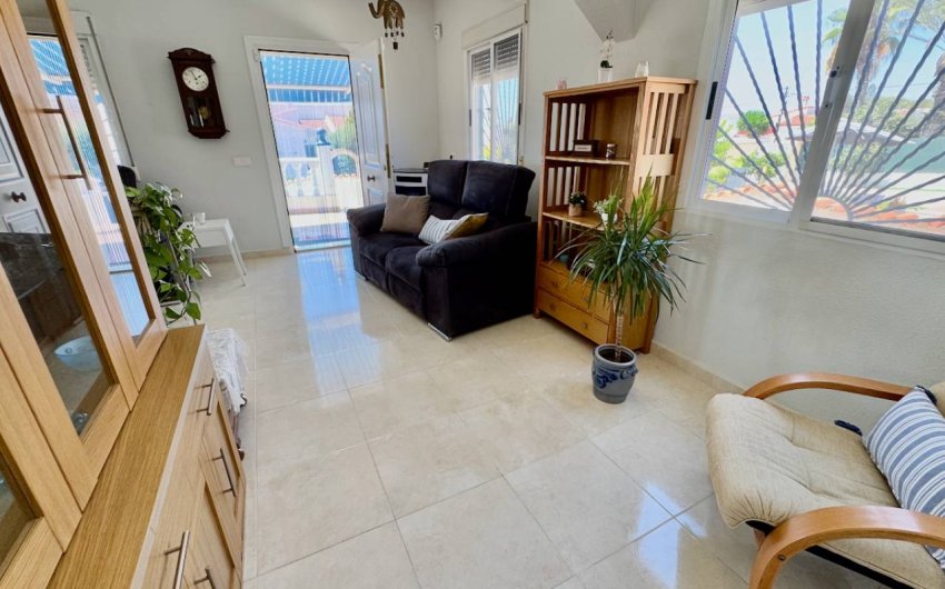 Reventa - Villa -
Ciudad Quesada