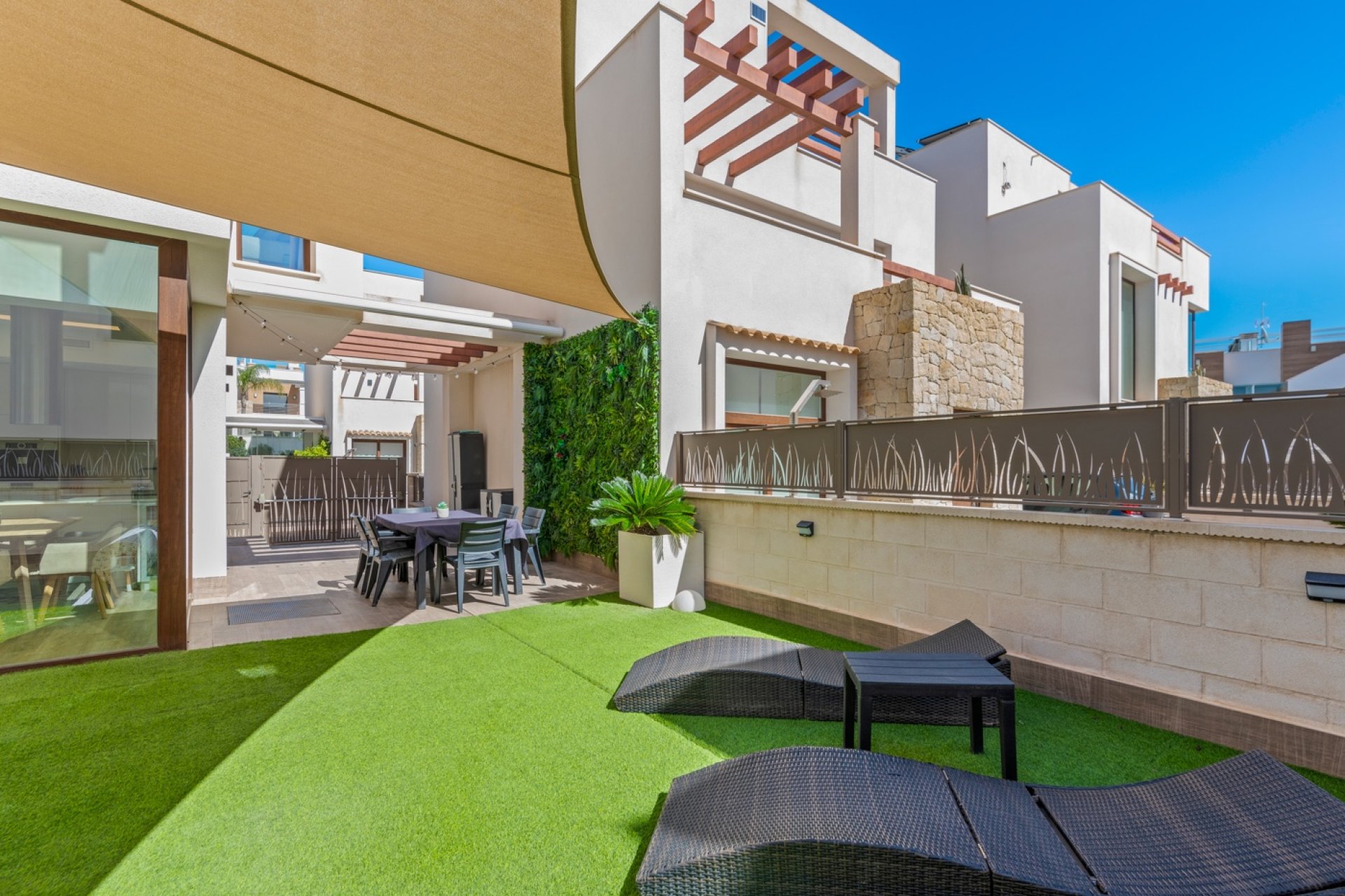 Reventa - Villa -
Ciudad Quesada