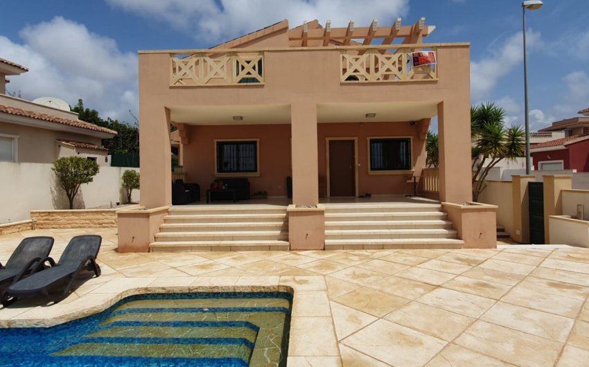 Reventa - Villa -
Ciudad Quesada