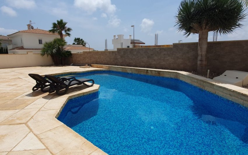 Reventa - Villa -
Ciudad Quesada