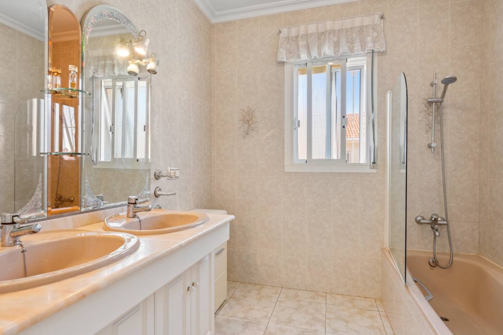 Reventa - Villa -
Ciudad Quesada